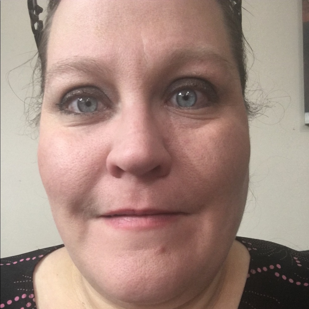 Meet your Posher, Kym